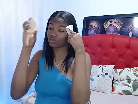 Snapshot of MISSANDRE4 chatting on 01/14/25, 01:28 MISSANDRE4 online show from 01/14/25, 01:28