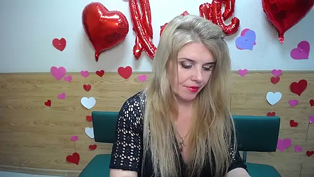 Julya Barbi online show from 02/28/25, 12:43