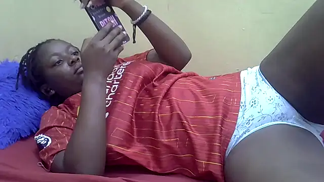 Snapshot of Harrisamor chatting on 09/10/25, 10:26 Harrisamor online show from 09/10/25, 10:26