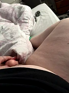 Snapshot of AmberTaylorXxx chatting on 12/03/24, 08:27 AmberTaylorXxx online show from 12/03/24, 08:27