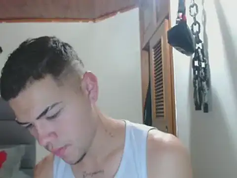 MarceloMilk online show from 01/30/25, 02:38