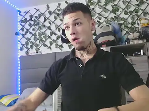 MarceloMilk online show from 10/29/25, 04:37