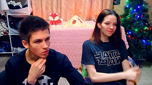 Snapshot of Ivy_Lester chatting on 01/12/25, 10:12 Ivy Lester online show from 01/12/25, 10:12