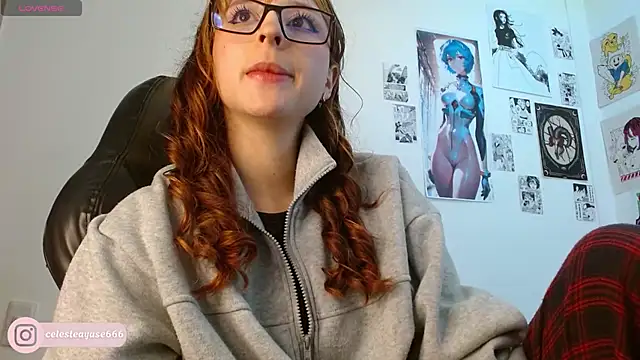 Snapshot of CelesteAyase chatting on 11/07/25, 12:21 CelesteAyase online show from 11/07/25, 12:21