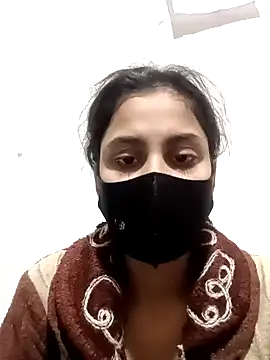 magicmoment00786 online show from 12/13/24, 06:59