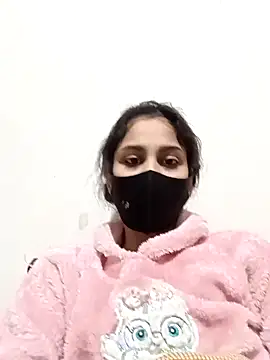 magicmoment00786 online show from 12/22/24, 04:17