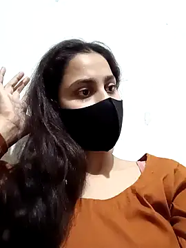 magicmoment00786 online show from 02/21/25, 05:20