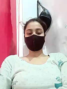 magicmoment00786 online show from 10/23/25, 06:56