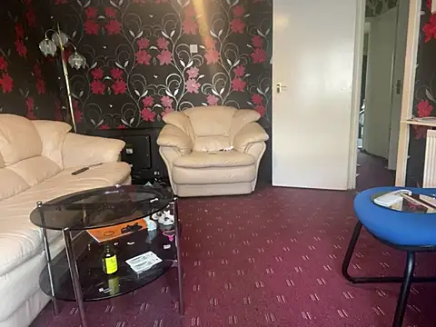 iveedie017 online show from 12/06/24, 09:54