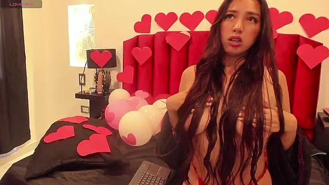 Violeta Roa online show from 02/12/25, 04:22