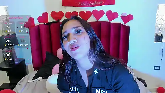 Violeta Roa online show from 02/22/25, 05:13