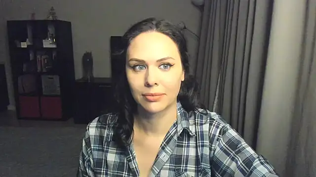 Snapshot of MollyCheiz chatting on 01/17/25, 04:15 MollyCheiz online show from 01/17/25, 04:15