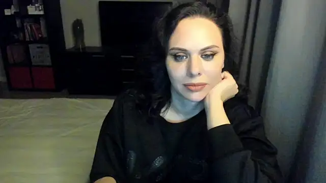 Snapshot of MollyCheiz chatting on 02/02/25, 11:00 MollyCheiz online show from 02/02/25, 11:00