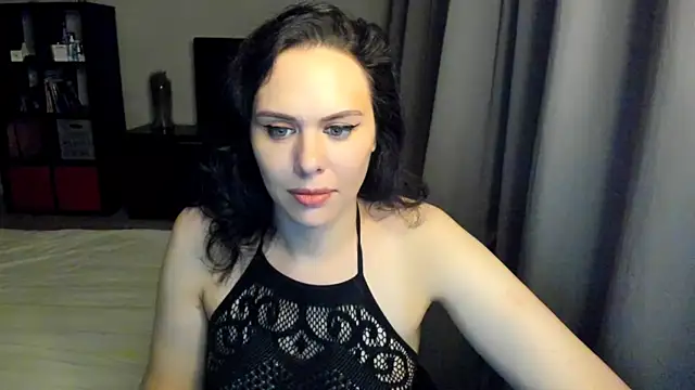 Snapshot of MollyCheiz chatting on 02/05/25, 05:53 MollyCheiz online show from 02/05/25, 05:53