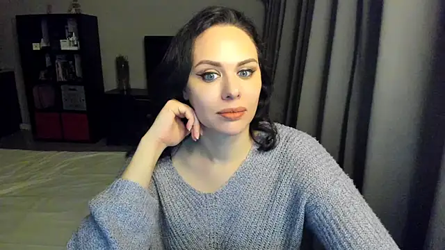 Snapshot of MollyCheiz chatting on 02/19/25, 08:41 MollyCheiz online show from 02/19/25, 08:41