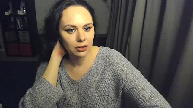 Snapshot of MollyCheiz chatting on 03/19/25, 02:27 MollyCheiz online show from 03/19/25, 02:27