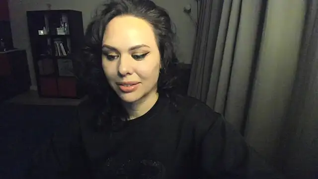 Snapshot of MollyCheiz chatting on 03/21/25, 01:24 MollyCheiz online show from 03/21/25, 01:24