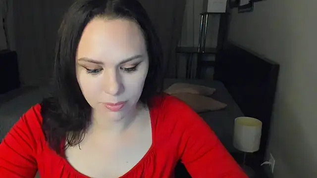 Snapshot of MollyCheiz chatting on 09/12/25, 11:04 MollyCheiz online show from 09/12/25, 11:04