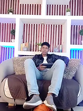 Snapshot of wagz chatting on 10/23/25, 01:10 wagz online show from 10/23/25, 01:10