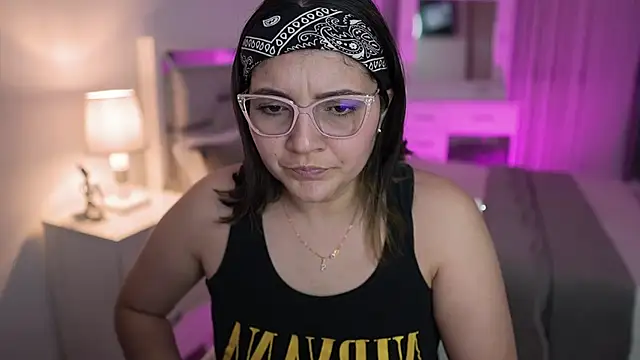 Camilaa bueno online show from 01/25/25, 04:02