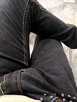 faaseel online show from 10/30/25, 11:33