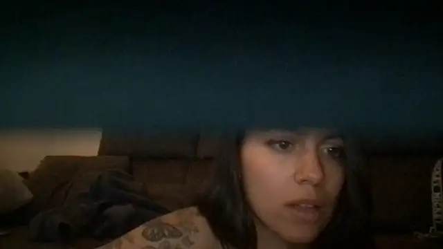 Snapshot of AmaraBella69 chatting on 12/21/24, 05:18 AmaraBella69 online show from 12/21/24, 05:18