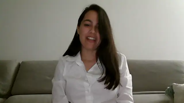 Snapshot of AmaraBella69 chatting on 12/28/24, 10:34 AmaraBella69 online show from 12/28/24, 10:34