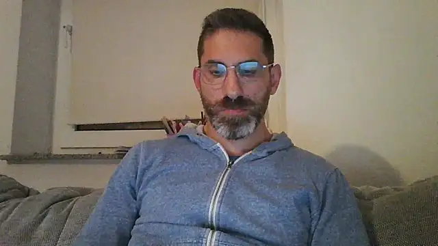 alcatraz009 online show from 10/18/25, 07:47