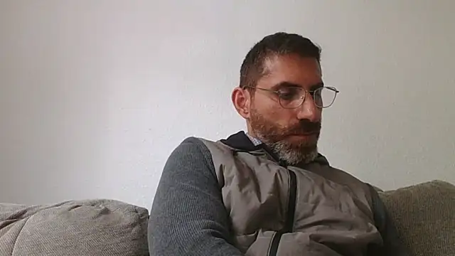 alcatraz009 online show from 10/21/25, 10:49