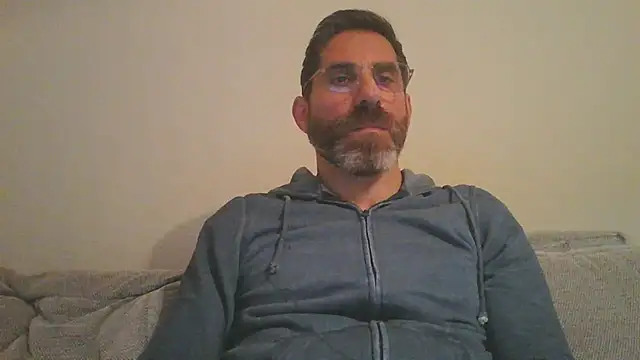 alcatraz009 online show from 11/22/25, 09:25