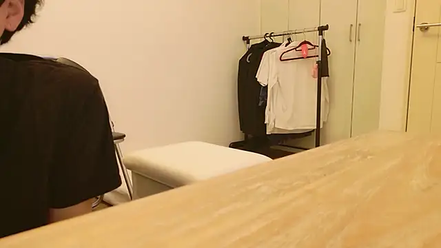 undo-busoku69 online show from 10/12/25, 11:31