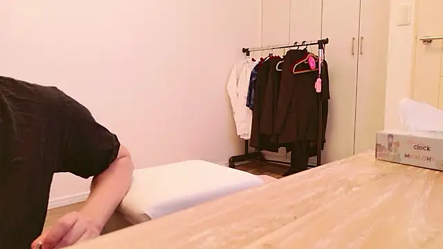 undo-busoku69 online show from 10/17/25, 03:25