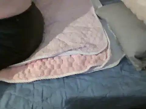 housewife shantie online show from 03/05/25, 10:55