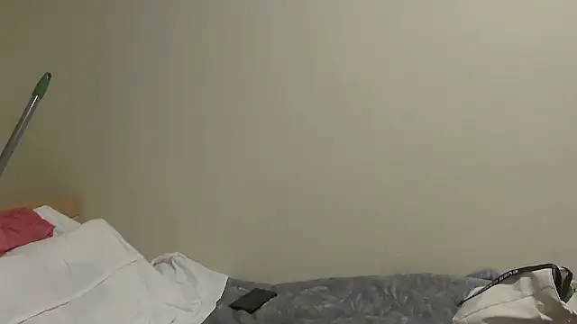 housewife shantie online show from 10/06/25, 02:58