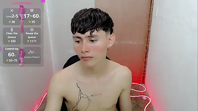 Snapshot of tanjiro_cute chatting on 01/06/25, 04:26 tanjiro cute online show from 01/06/25, 04:26