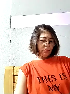 Baby-tits2024 online show from 11/06/25, 08:04