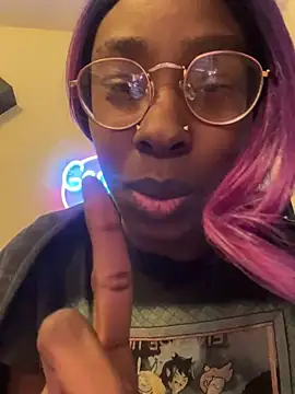 Snapshot of GoddessxDutchessx chatting on 01/24/25, 04:27 GoddessxDutchessx online show from 01/24/25, 04:27