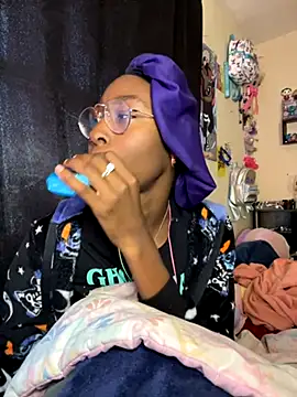 Snapshot of GoddessxDutchessx chatting on 09/10/25, 05:24 GoddessxDutchessx online show from 09/10/25, 05:24