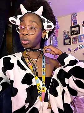 Snapshot of GoddessxDutchessx chatting on 11/29/25, 12:02 GoddessxDutchessx online show from 11/29/25, 12:02