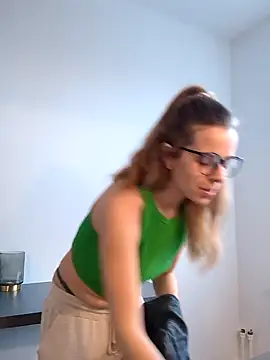 TerrasWildlife online show from 02/20/25, 04:14