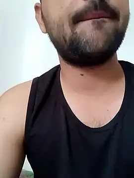 smartboy010101 online show from 10/18/25, 09:54