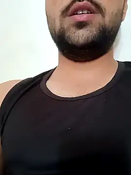 smartboy010101 online show from 10/19/25, 05:52