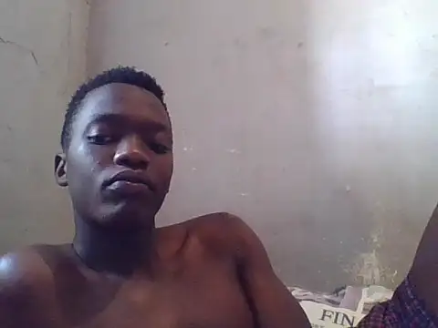 Snapshot of malcom1809 chatting on 10/23/25, 10:36 malcom1809 online show from 10/23/25, 10:36