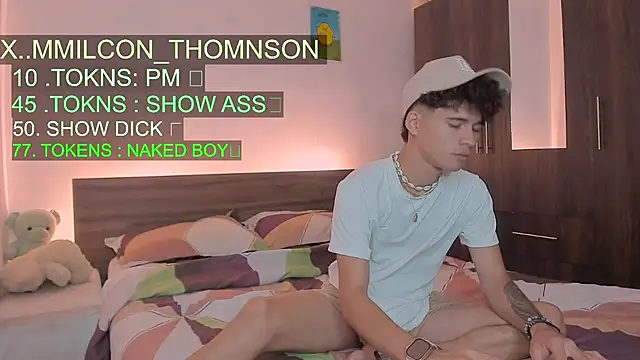 Snapshot of Milcon_Thomson chatting on 10/03/25, 10:51 Milcon Thomson online show from 10/03/25, 10:51
