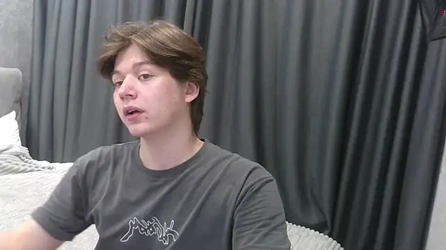 W N G S online show from 09/26/25, 01:42