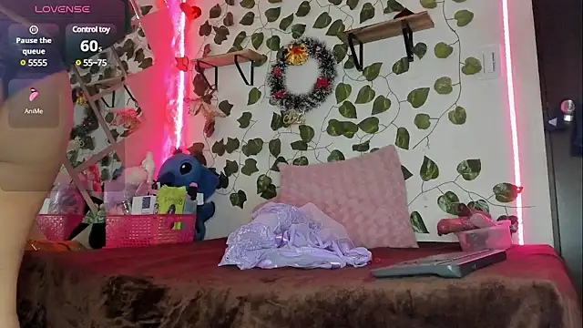 Megan sophia2 online show from 12/07/24, 11:29