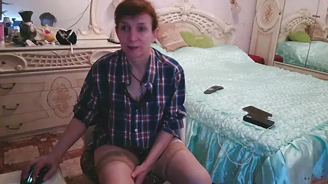 Debra Phoenix online show from 10/23/25, 10:41