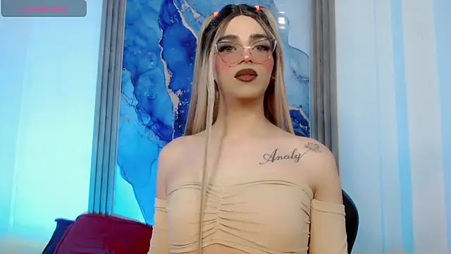 Alessa mullen online show from 10/25/25, 03:14