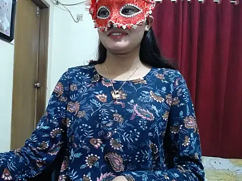 Snapshot of taisina chatting on 01/30/25, 06:10 taisina online show from 01/30/25, 06:10