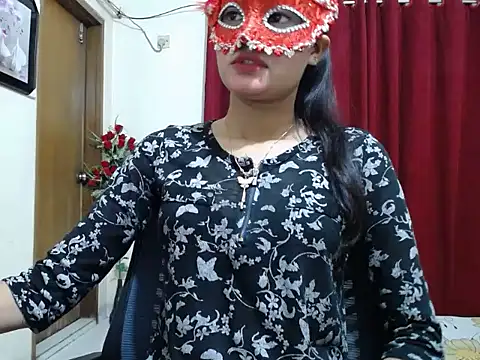 Snapshot of taisina chatting on 02/01/25, 04:11 taisina online show from 02/01/25, 04:11